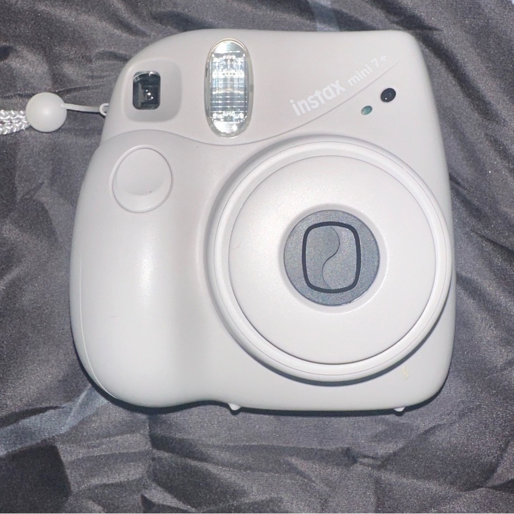 POLAROID INSTA MINI CAMERA w case